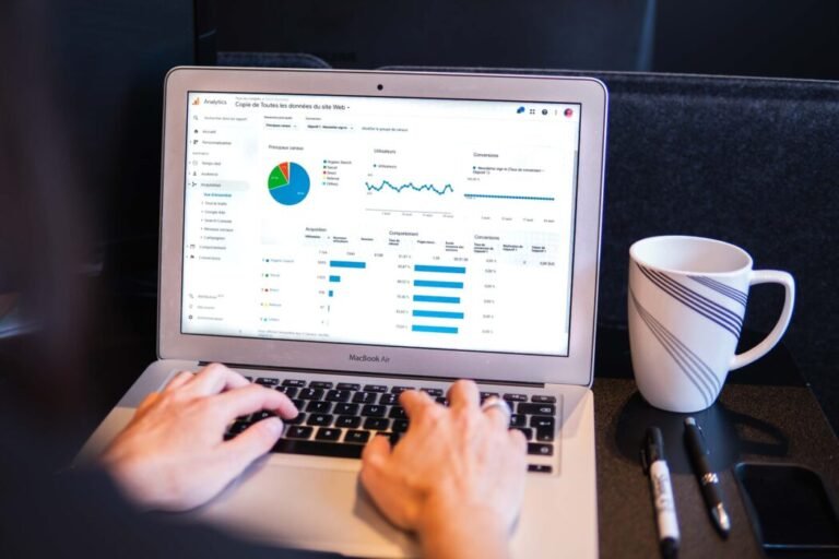 Reasons Why You Should Use Python in Data Analysis