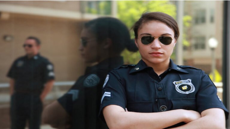 3 Things to Know Before Dating a Police Officer