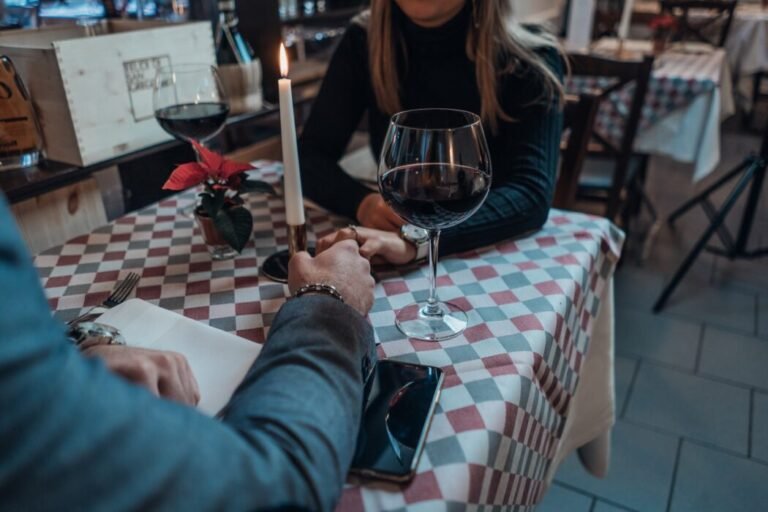 5 Tips for Dating in the United States