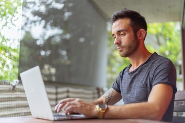 Tech Hacks that will Make Your Life A Lot Easier in 2021