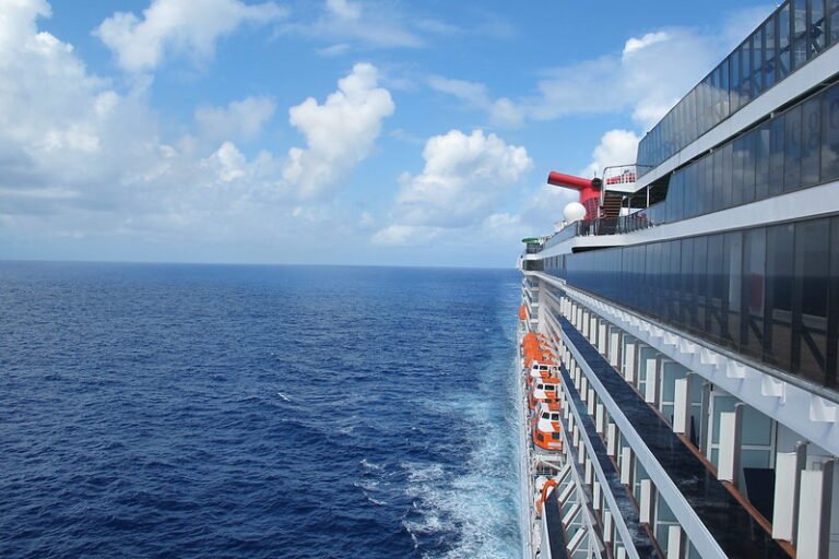 5 Tips for Going on a Cruise