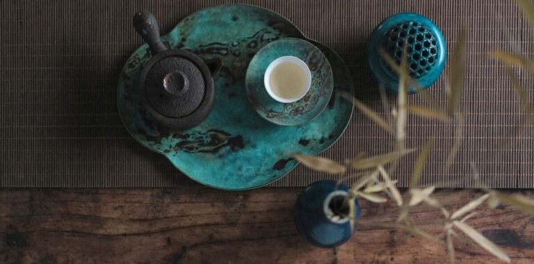 Why Doing an Herbal Cleanse Can Start Your New Year Off Right