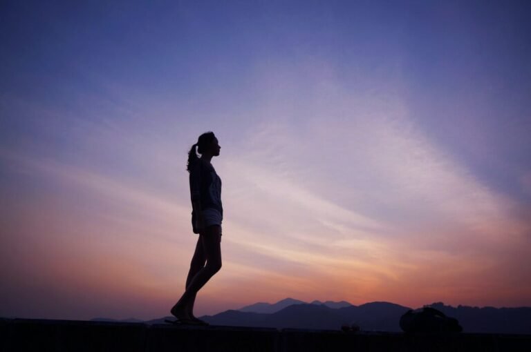 Avoid Loneliness When Living in a Foreign Country
