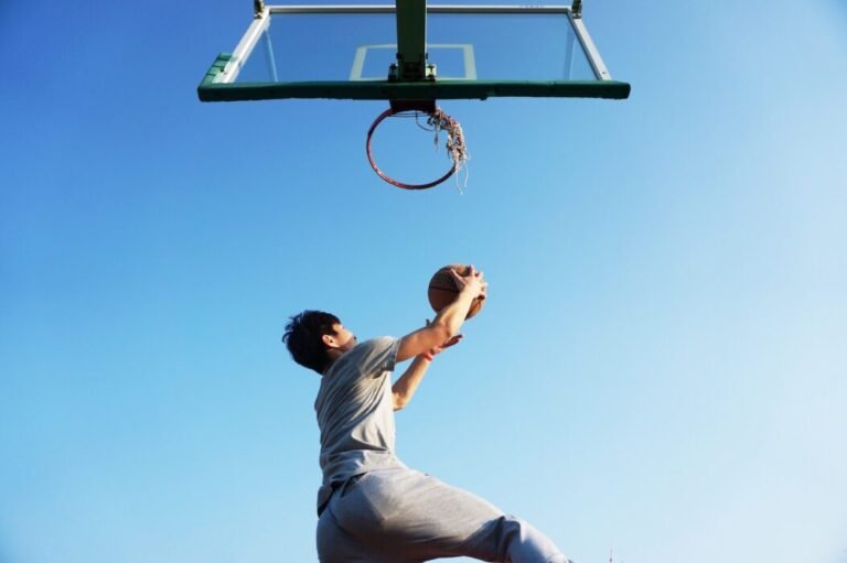 Know More About the World of Sports Trivia